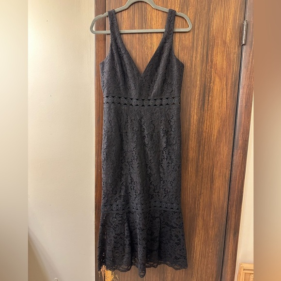 BARDOT Fiona Lace Trumpet DRESS (D3) - Picture 4 of 7